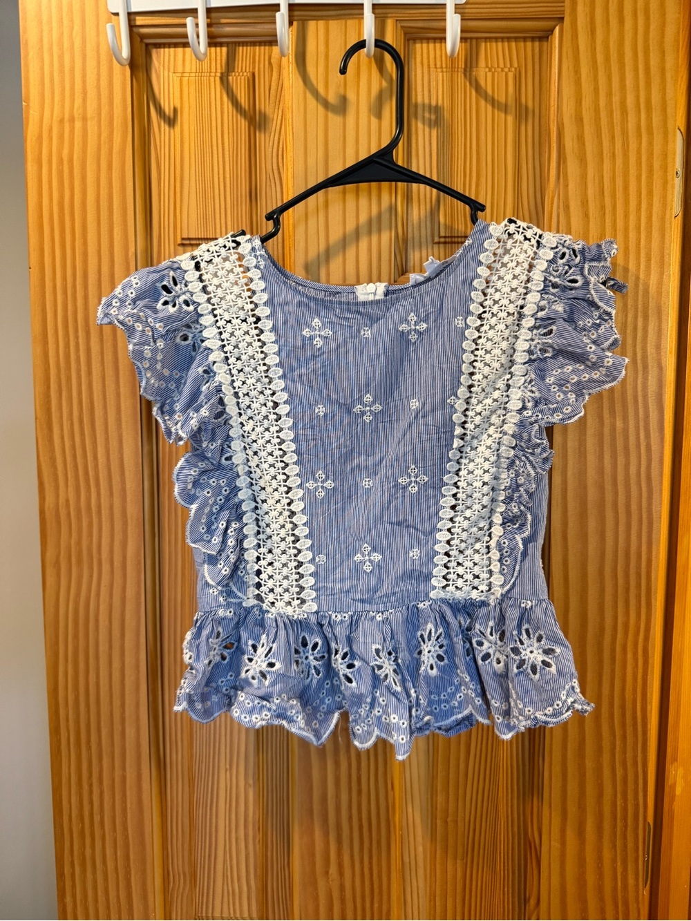 BB Dakota Light Blue Eyelet Lace Trim Flutter Sleeve Crop Top